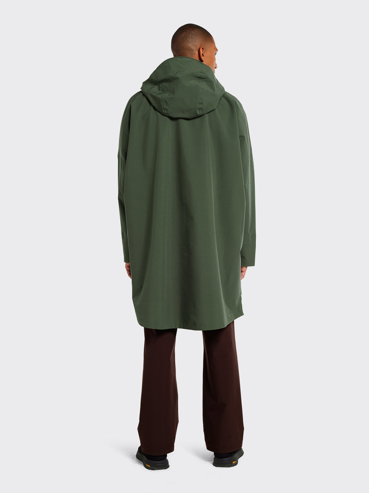 Aalesund poncho from Blæst in Dusty Green