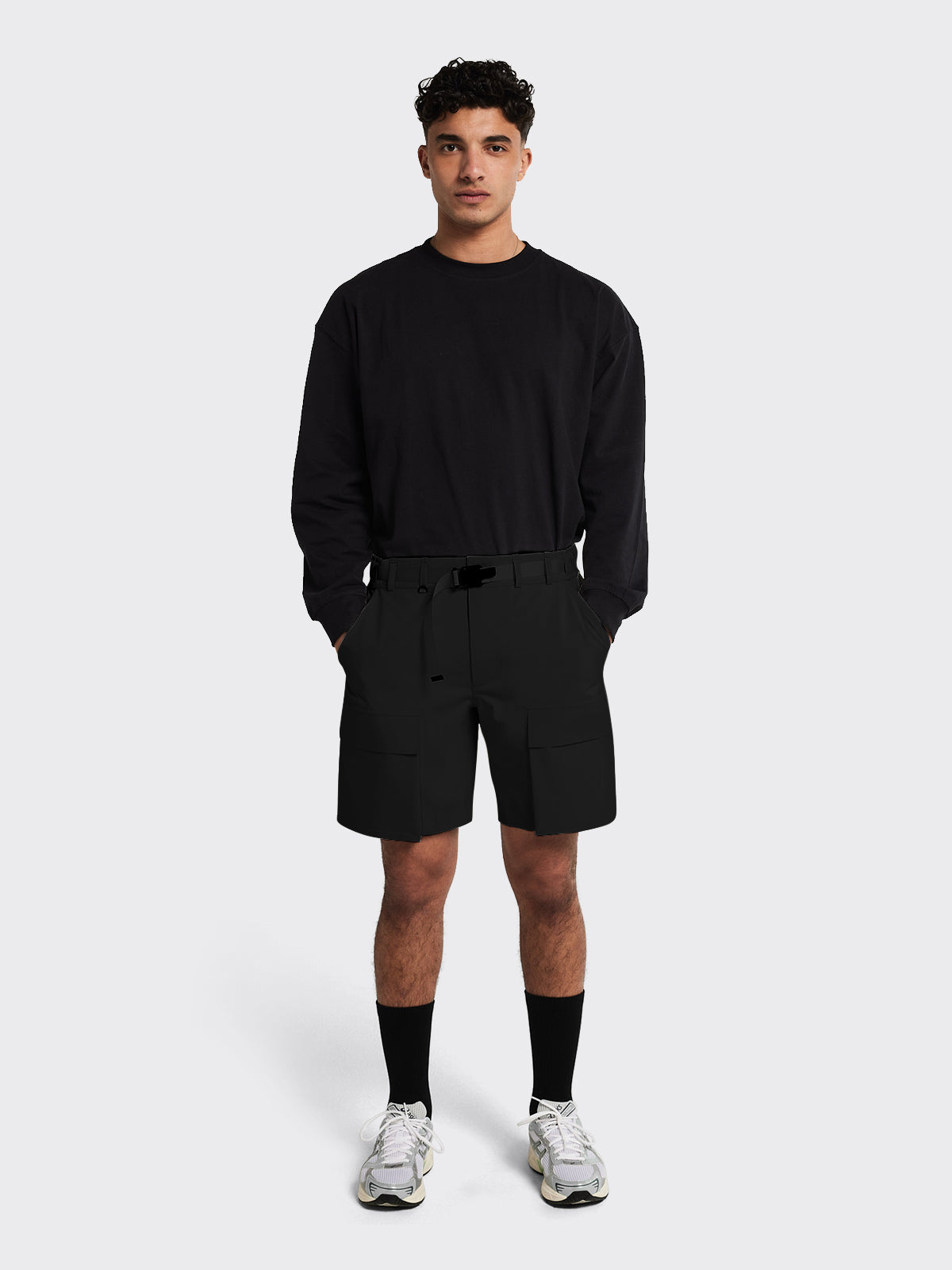 Man dressed in Giske shorts by Blæst in Black